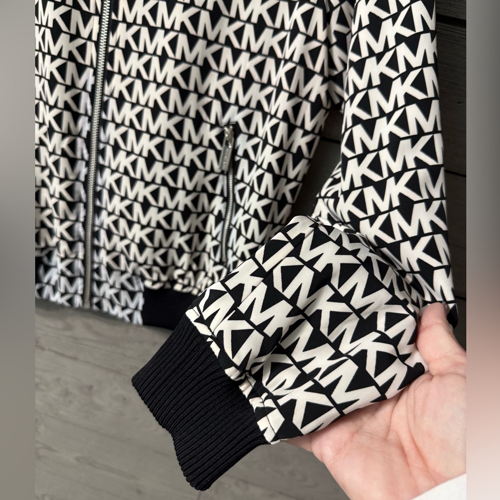 NWT MK Michael Kors Black White Monogram Logo Bomber Jacket Sz XS - Picture 3 of 6